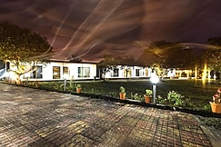 Arbor Resort Karjat, Karjat