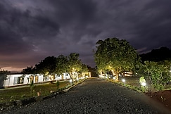 Arbor Resort Karjat, Karjat