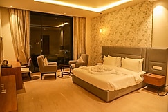 Hotel Rahat, Jind