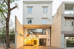 Hotel Vedic Vista, Indore