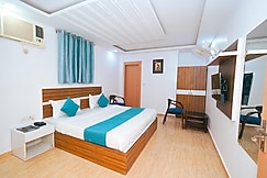 Hotel Renox Suites Delhi Airport, Delhi