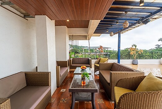 The Peak 4BHK Villa by Tensor Stays