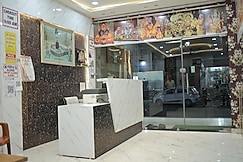 Hotel Aadi Shree Inn, Pithampur