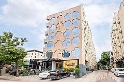 ECKO La Maniere Business Hotels, Hyderabad