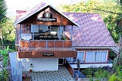 Bougainvillea Homestay Munnar, Munnar