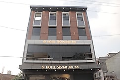 Hotel Signature Inn, Mathura
