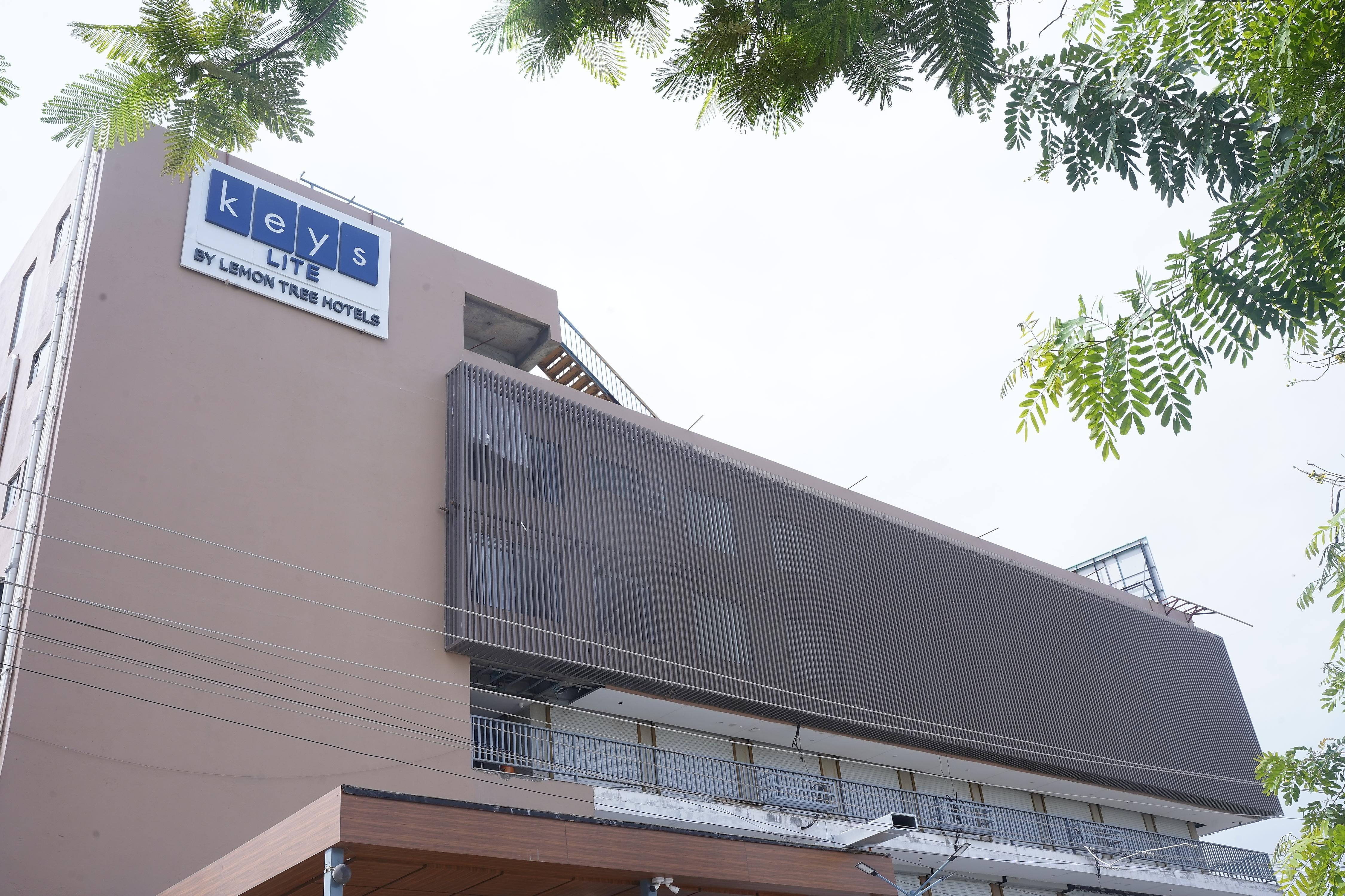 Keys Lite by Lemon Tree Hotels, Banswara - Tap to explore photos