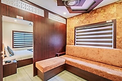 D Nest Inn, Thrissur