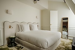 Leon Hotel-Sacre Coeur view/Suite-64, Paris