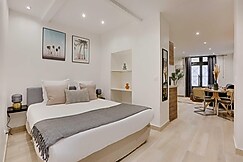 Modern Parisian Getaway 1BR/4 Guests Saint Germain des Pres, Paris