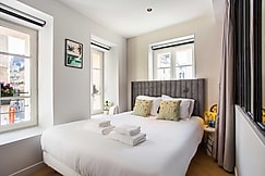 Magnificent 1BR/4P Apartment - Montorgueil 2, Paris