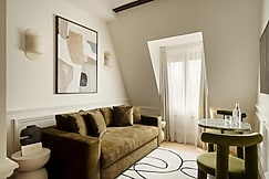 Leon Hotel-Sacre Coeur view-Suite-62, Paris