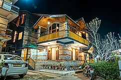 The Northwood Cottages, Manali