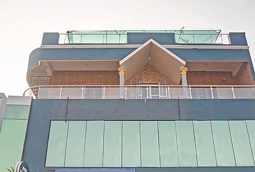 RG SUITES NANGANALLUR