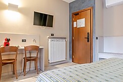 Hotel 3 Comfort and Serenity Heart of Ventimiglia 51, Imperia