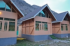 Cozy cabins, Bandipore