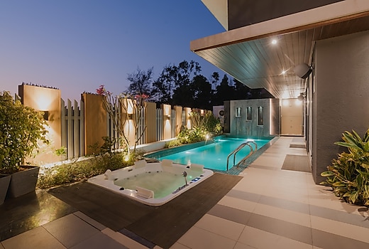 5BR W/Heated Pool /Jacuzzi/Steam By Aaramghar Stays