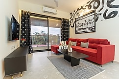 Cardinal Nest by @thekiwistays, Goa