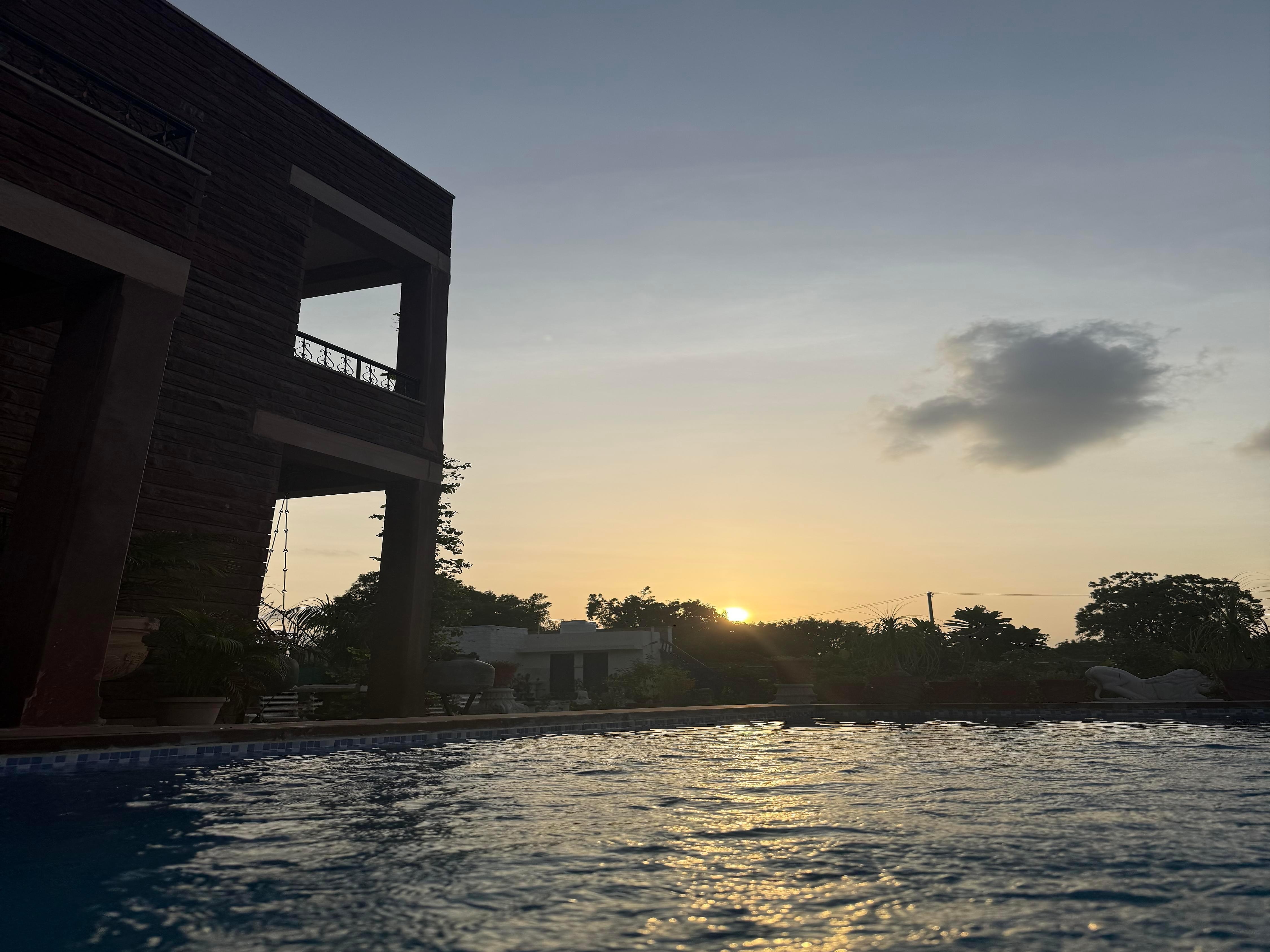 The Sunrise Retreats - Tap to explore photos