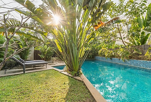 Sereno Blooms 2bhk villa w/pool & patio Assagaon