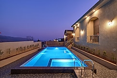 Breeze Resort Panhala, Just 5 minutes from panhala, Panhala