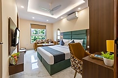 Limewood Stay Service Apartment - Huda City Centre, Gurgaon