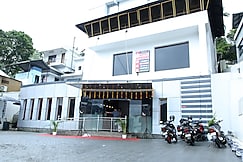 Hotel Armani, Kuttikkanam