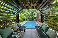 Casa Maxima by Spectacular spaces, Goa