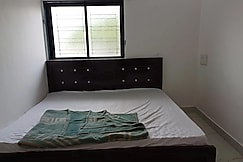 Hotel Vikram Lodging and Boarding, Ulhasnagar