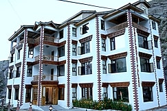 Hayatt Palace, Kargil