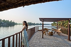 Blue Jelly Cruises, Alleppey