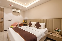 Hotel Ashram View Near Nizamuddin Railway Station, Delhi