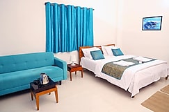 Solis Stay, Solapur
