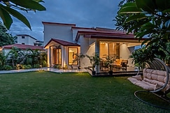 SaffronStays Nirvana Groove, Rishikesh