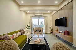 Nebula by @thekiwistays, Goa