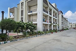 Onlystay Char Dham by Sadhna, Vrindavan