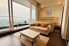 Airliv One Eleven, Gurgaon