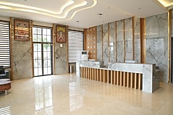 Hotel Surbhi Grant by Gazebo  Luxury Stay near Khatu Shyam Temple, Khatu
