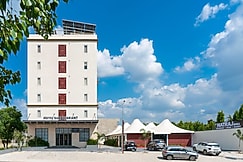 Hotel Surbhi Grant by Gazebo  Luxury Stay near Khatu Shyam Temple, Khatu