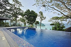 Centara Villas Phi Phi, Phi Phi