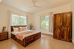 Romantic 1BHK Suite nr Calangute | Candolim, Goa