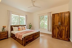 Romantic 1BHK Suite nr Calangute | Candolim, Goa