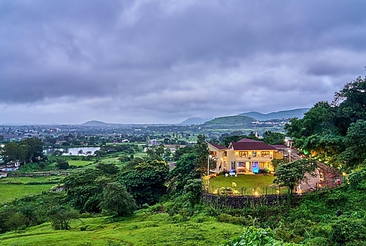 SaffronStays Aamelia by the Hills