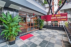 Hotel Aadya Executive, Pune