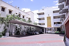 Shree's Hotel, Perundurai