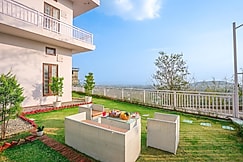 Adviga by The StayCationer, Mussoorie