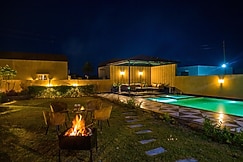 ELIVAAS The Bliss Hushwood |2 BHK Villa With Poolside Gazebo & Pet-friendly, Mavli