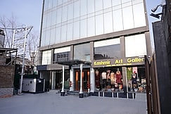 Hotel Bellmont Premium, Srinagar