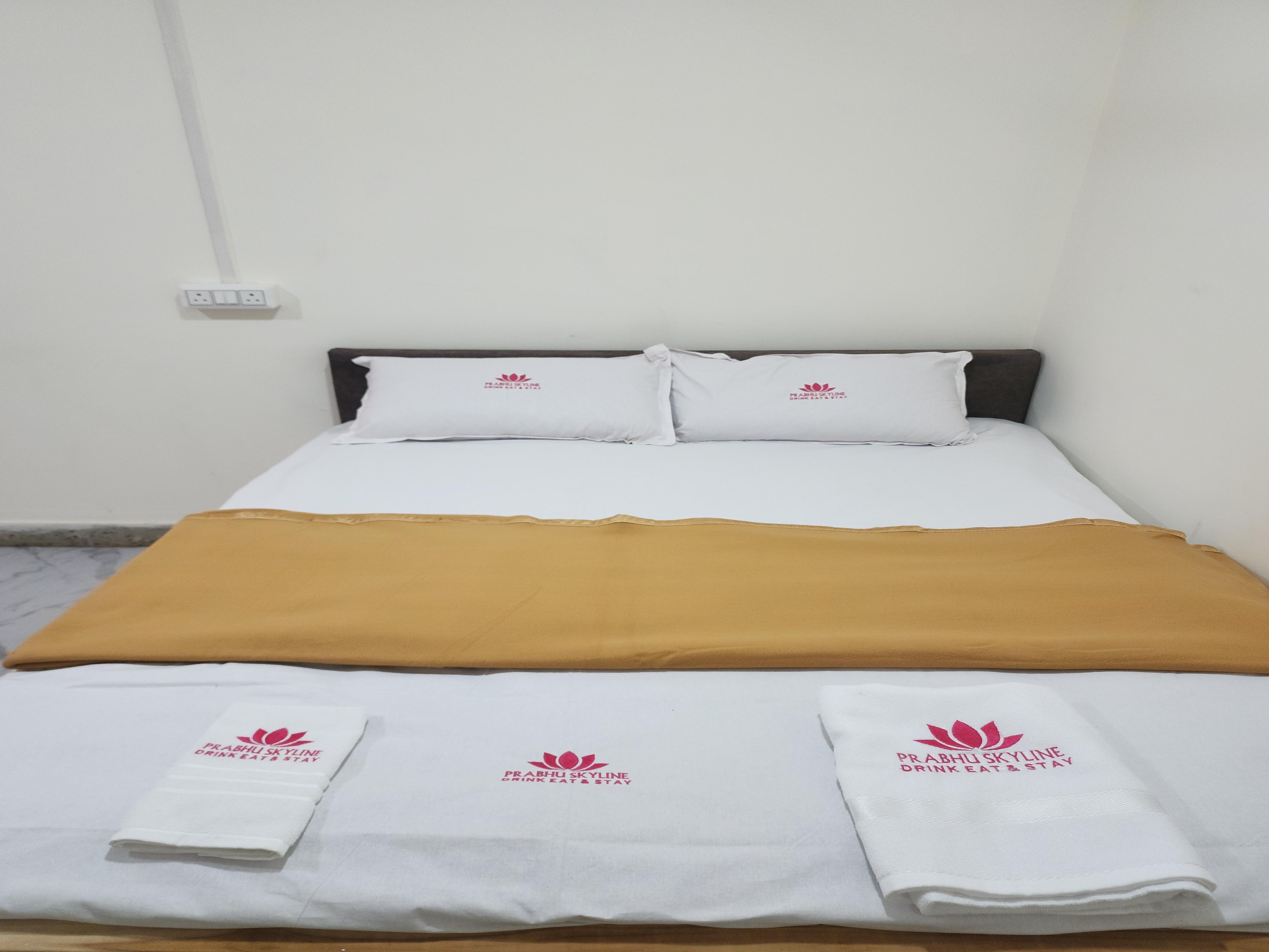 Deluxe Room 1