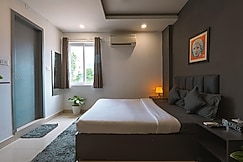 Housr 84 Suites Kondapur near Botanical Garden, Hyderabad